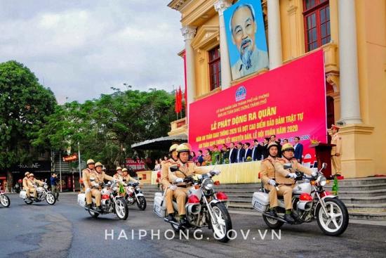 Ban An toàn giao thông thành phố phát động ra quân năm An toàn giao thông 2020 với chủ đề “Đã uống rượu, bia – Không lái xe”